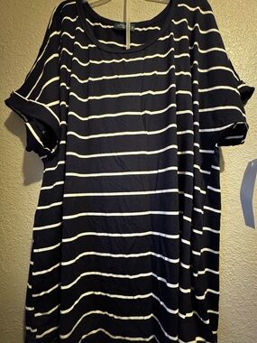 Plus Size Navy & White Striped Stretch Top